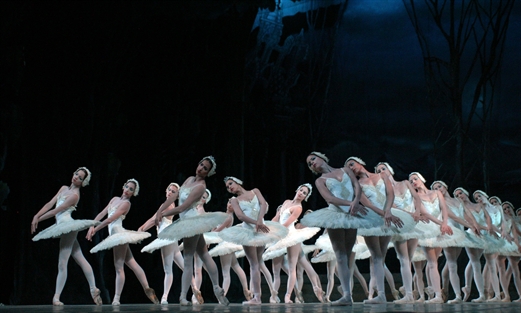 'El lago de los cisnes', un clásico interpretado por el Ballet Nacional de Cuba 